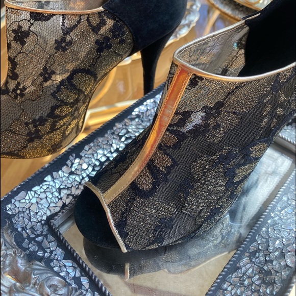 Open toe Ankle booties - Picture 2 of 6